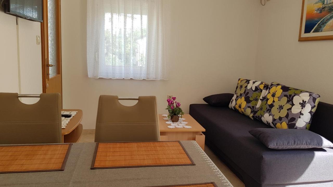 Apartmani Marija Baška Екстериор снимка