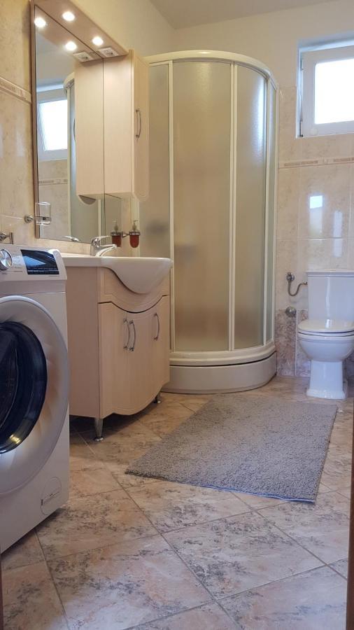 Apartmani Marija Baška Екстериор снимка