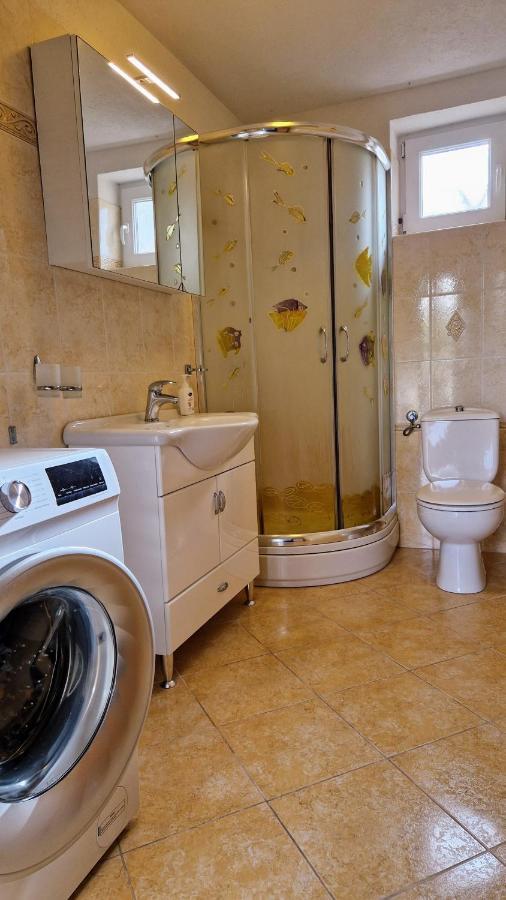 Apartmani Marija Baška Екстериор снимка